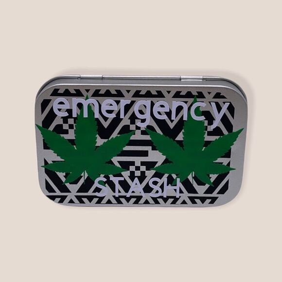 NWT Wool + Pepper Co. Emergency Stash Tin - Picture 2 of 4